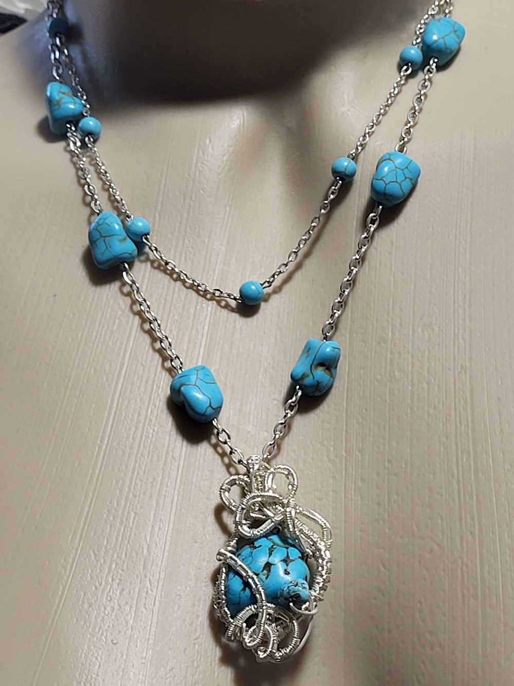 Layered Turquoise Bead Pendant Necklace - Women Jewelry